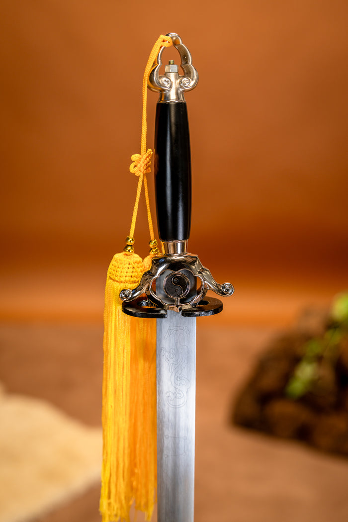 Yin Yang Tai Chi sword, semi-sharp
