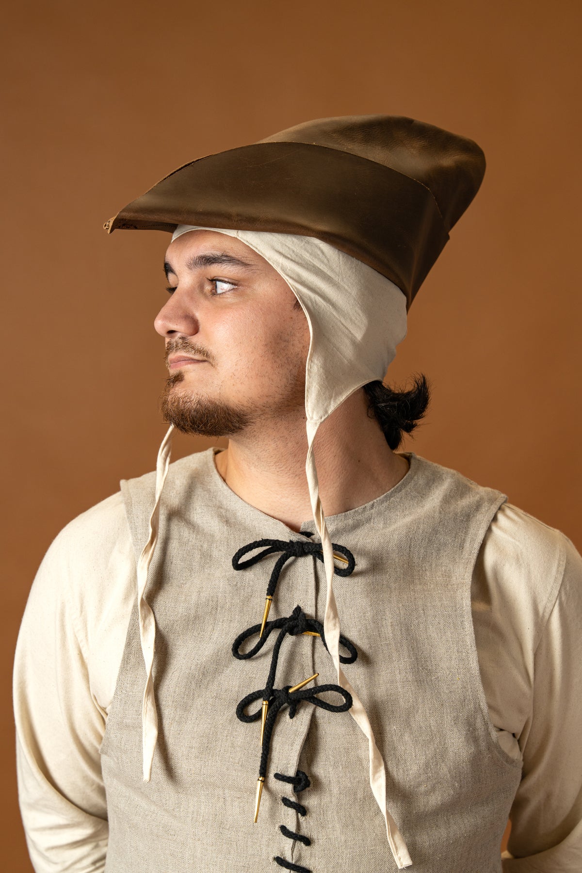 14th-15th century pourpoint, linen, natural 