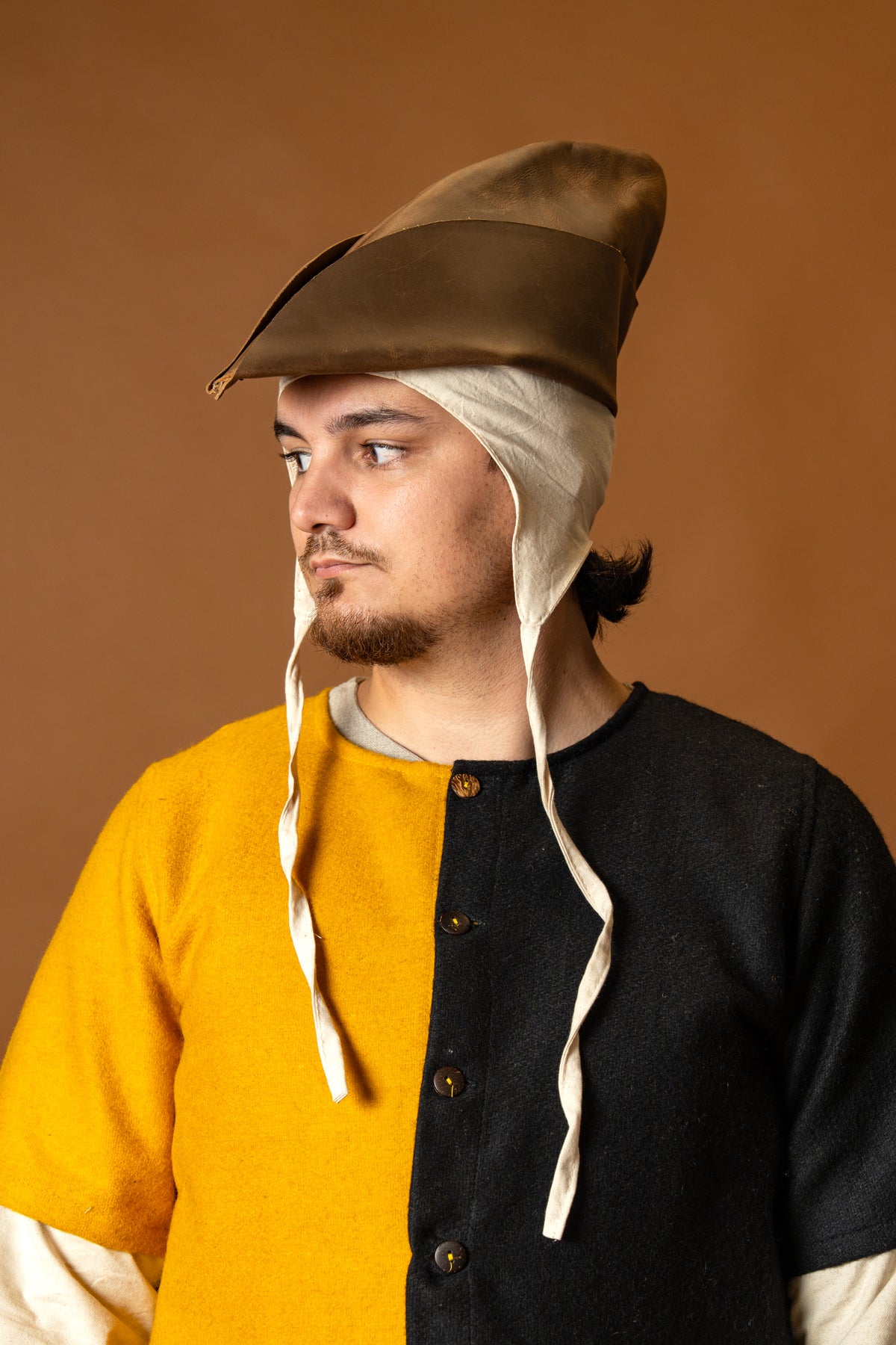 Surcoat Aleran, left, black, wool mix