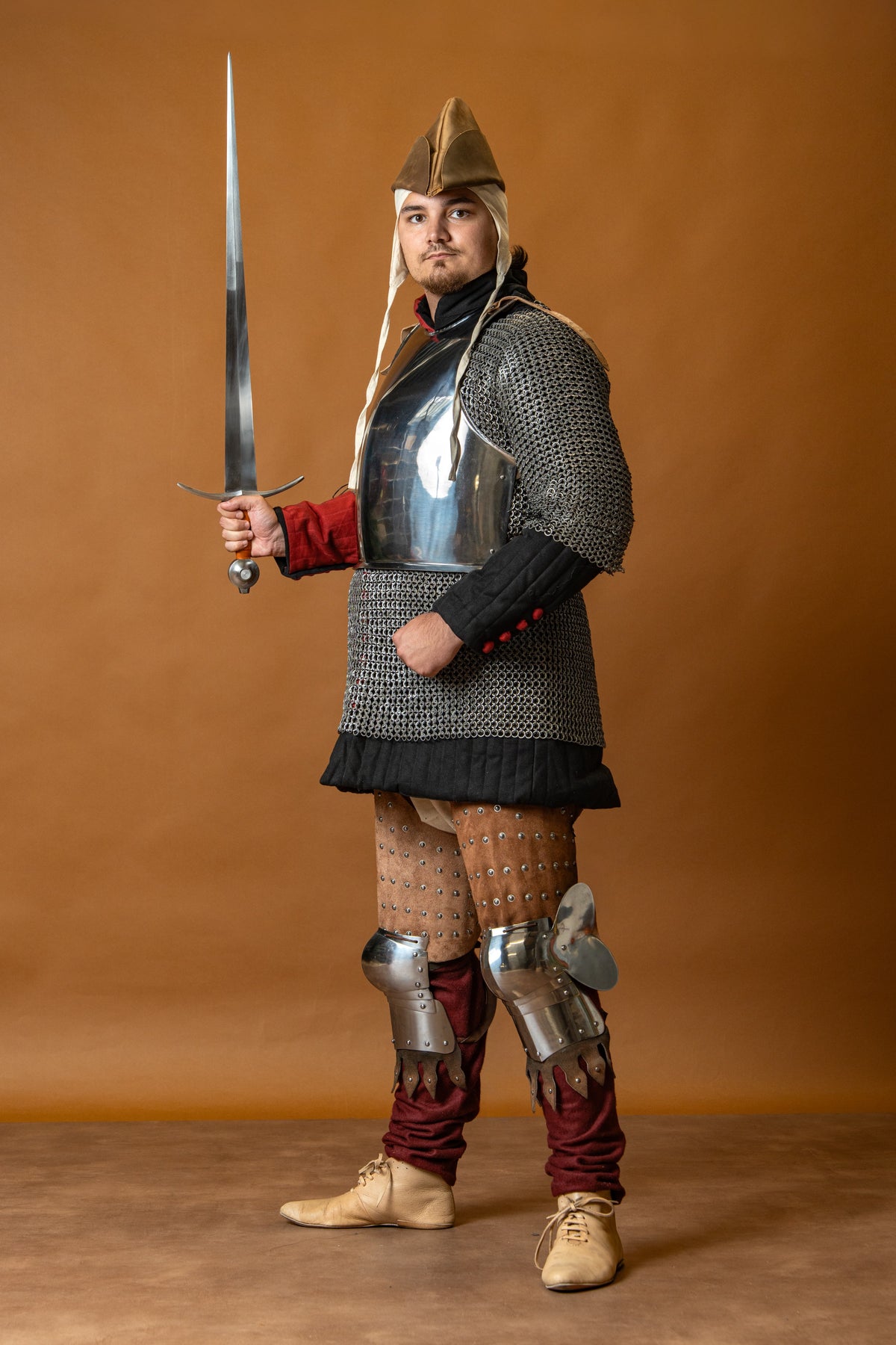 Chain mail haubergeon, mixed flat rings, round rivets, 9mm