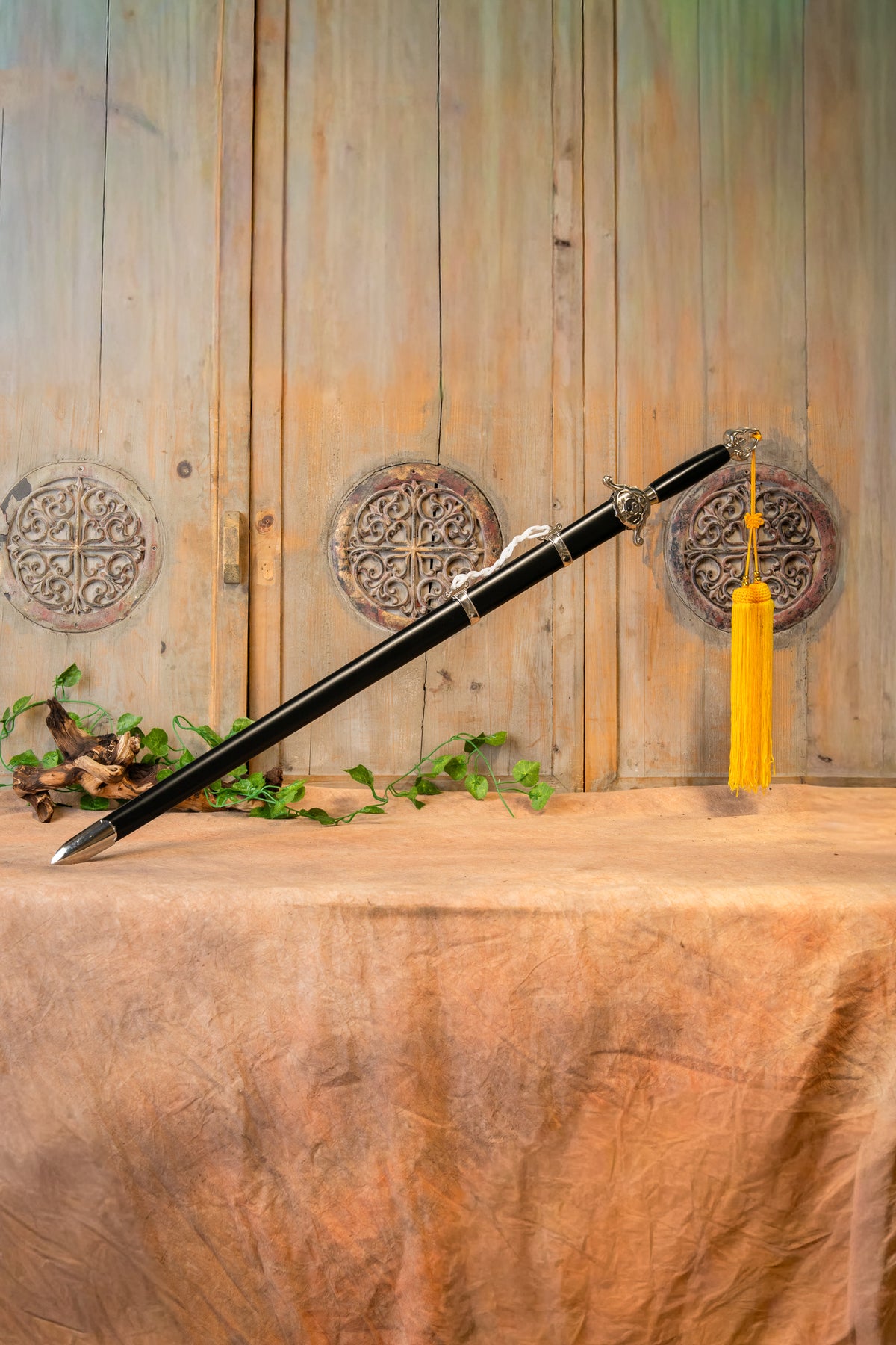 Yin Yang Tai Chi sword, semi-sharp