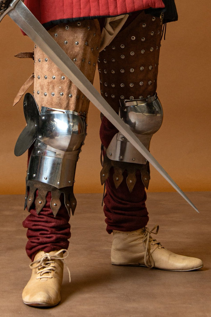 Leather cuisses, 14th century