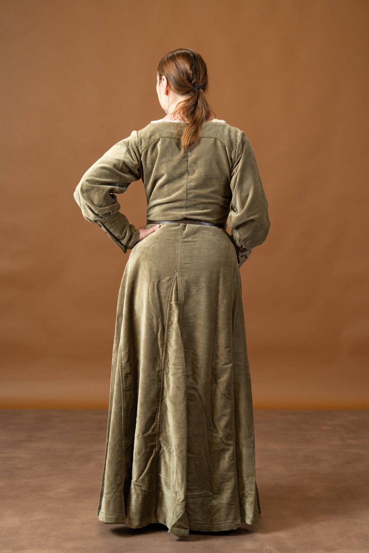 Velvet cotehardie Christina, green