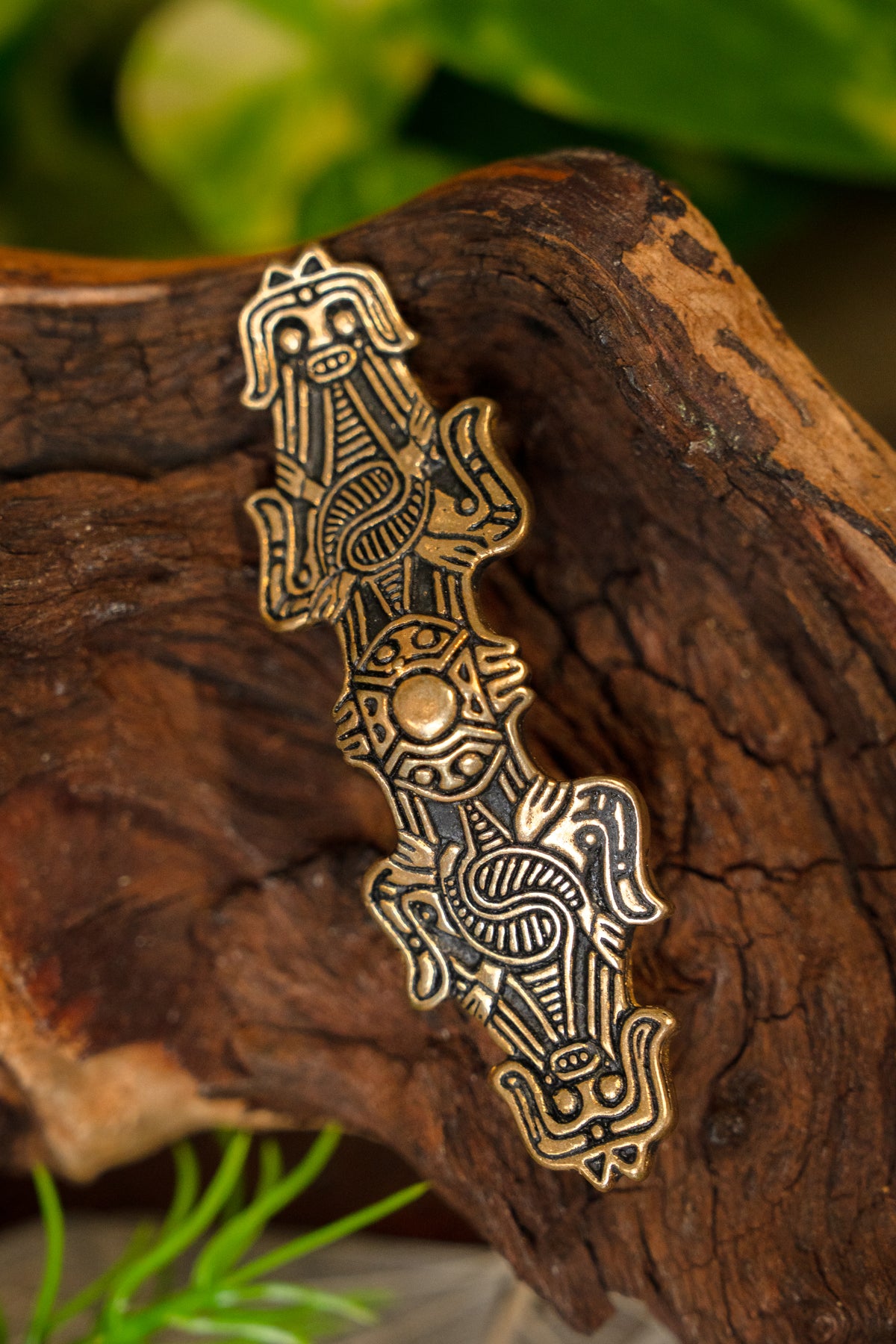 Viking brooch Birka, grave 1080, bronze