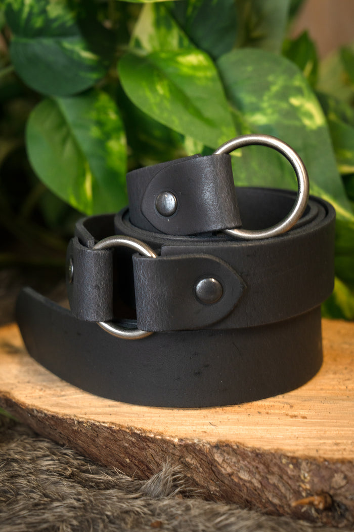 Leather belt with ring buckle, black split leather, 155 cm