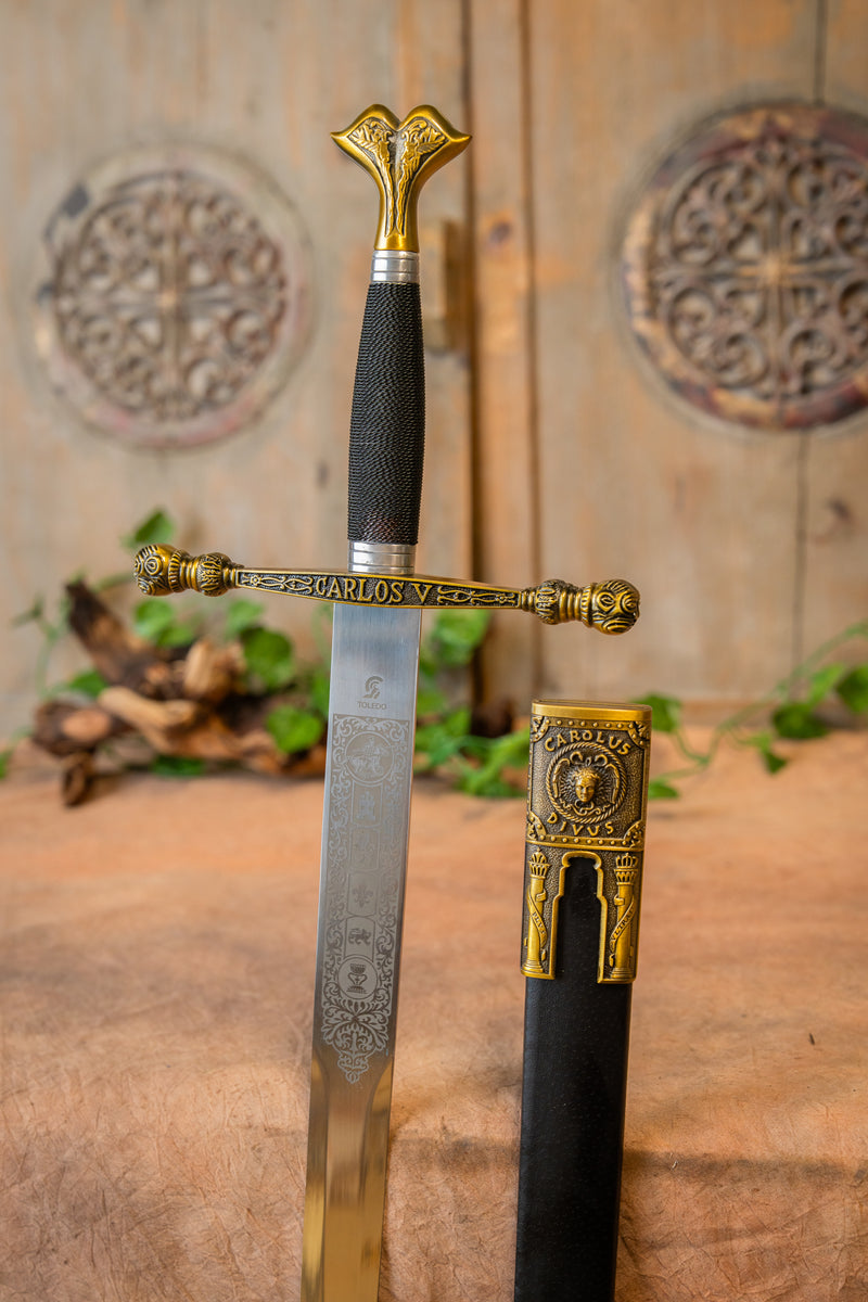 Spada di Carlo V con fodero, semi-affilata