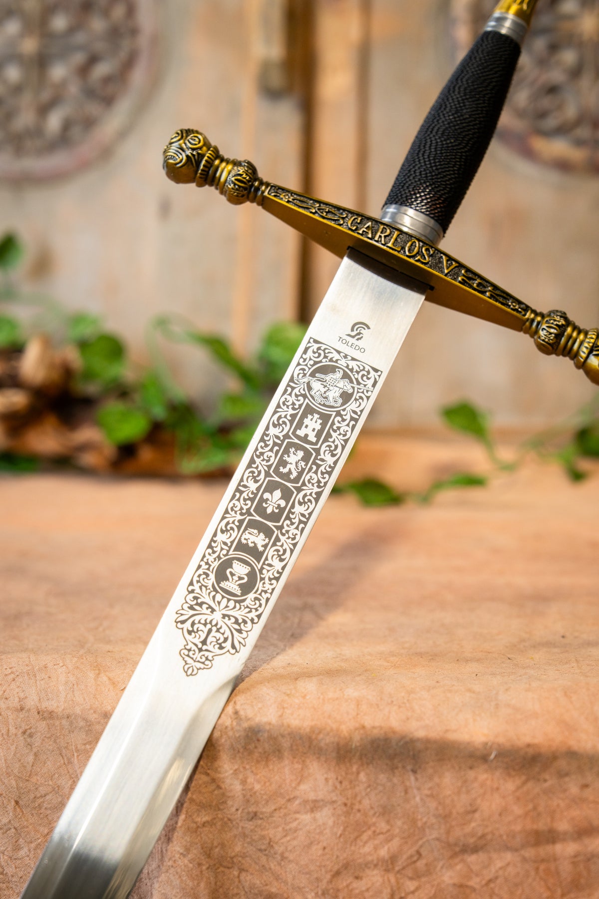 Charles V sword with scabbard, semi-sharp