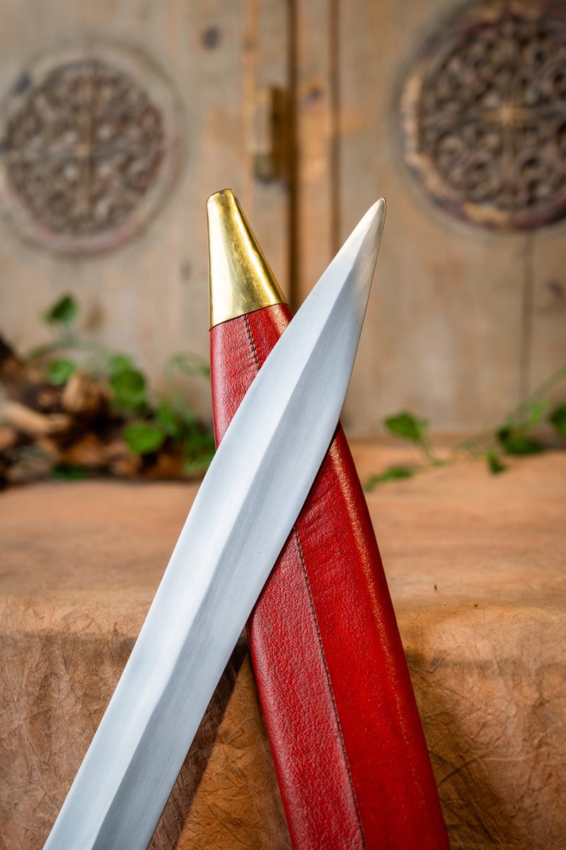 Parazonium, siglo I d.C., semi-afilado