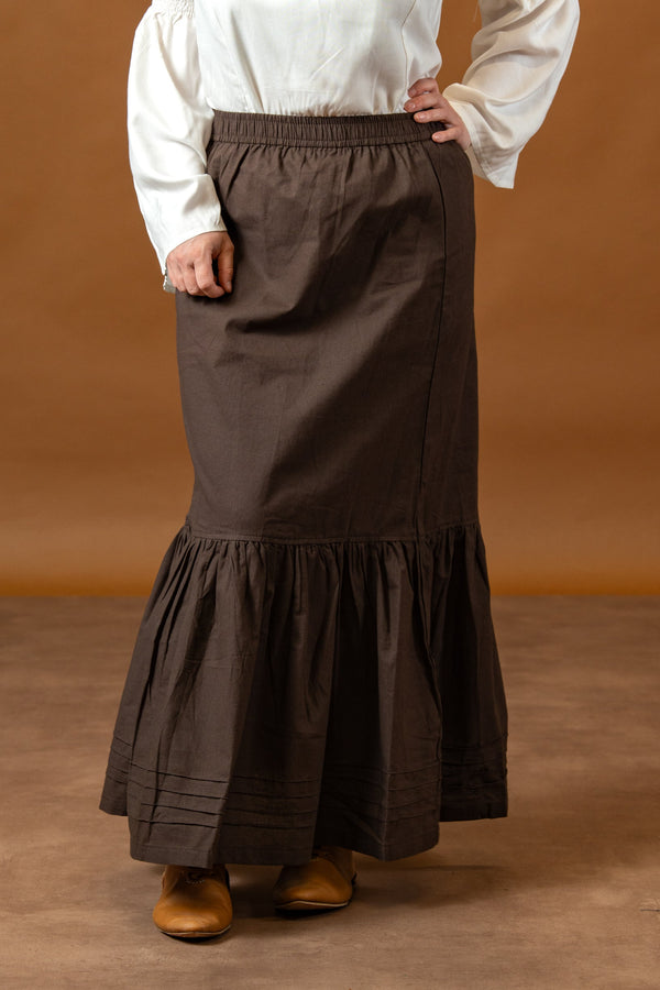 Petticoat Alys, brown