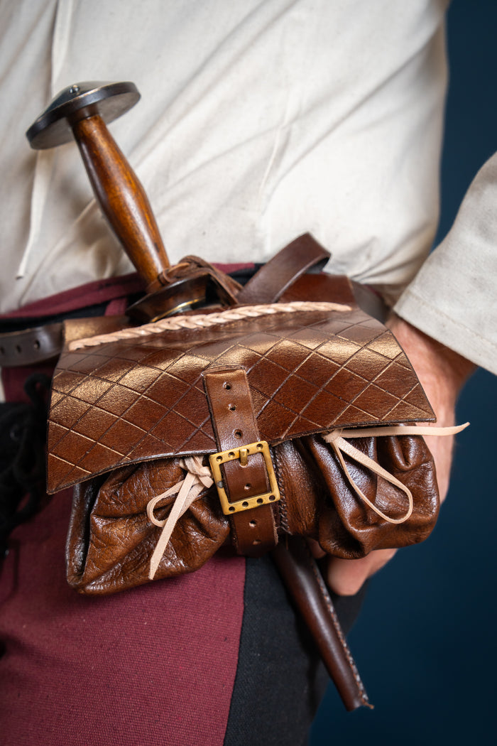Medieval belt bag 14th century