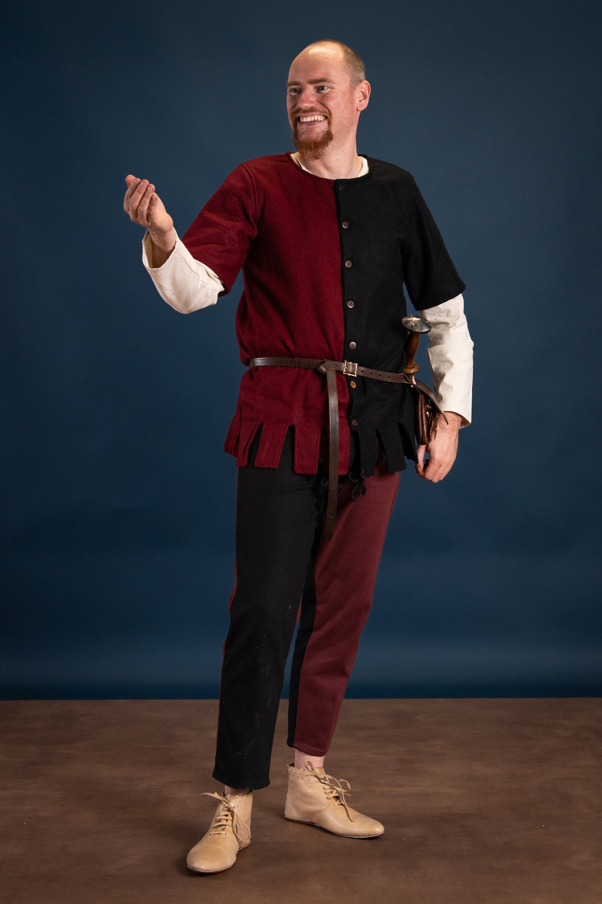Surcoat Aleran, left, black, wool mix