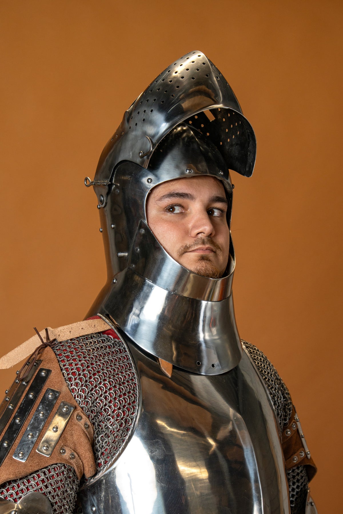 Great bascinet (1400–1450), 2 mm (battle-ready)
