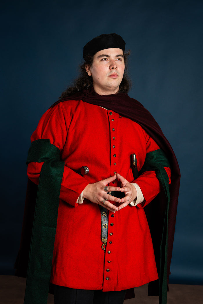 Late medieval houppelande, red, wool