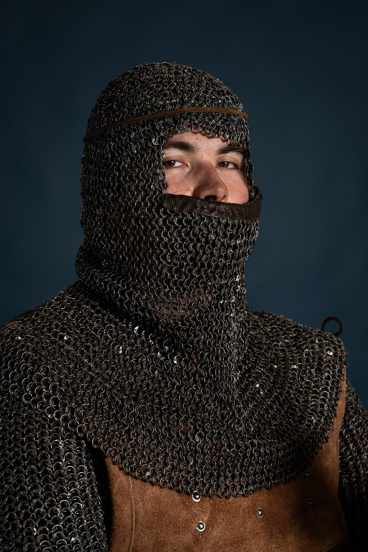 Chainmail coif with triangular ventail, round rings riveted, 8 mm