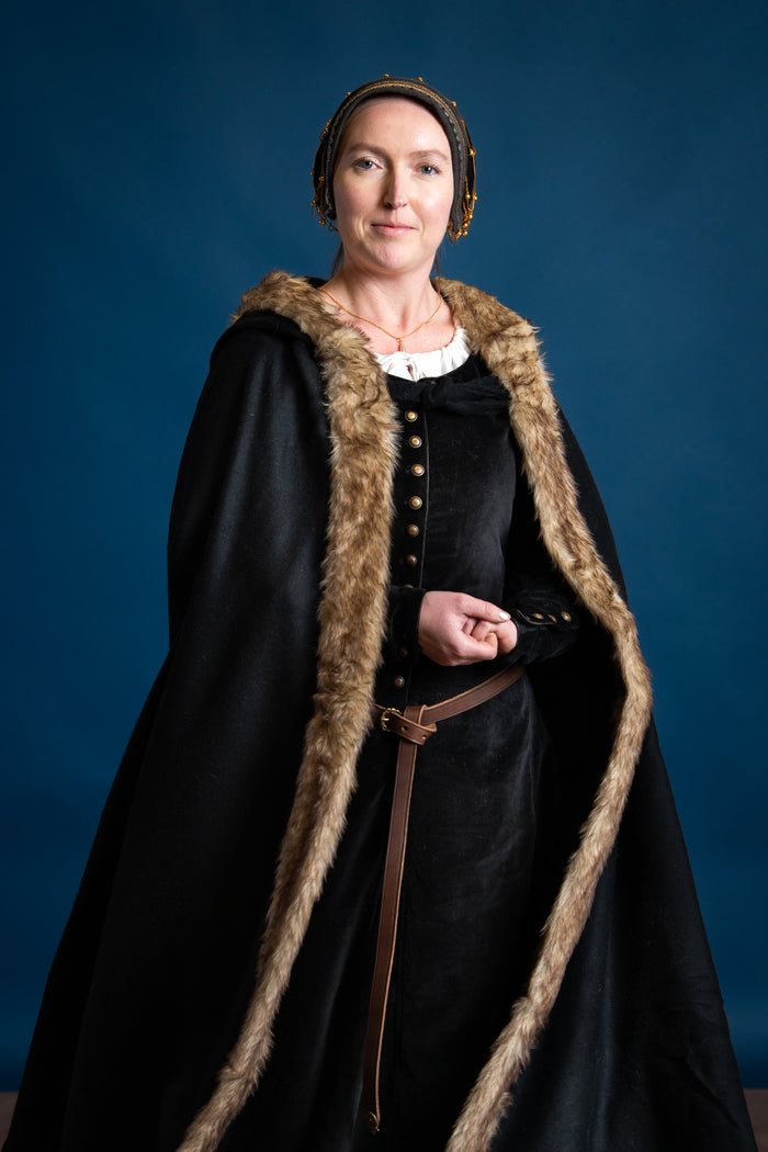 Viking cloak Fjell, black, wool mix