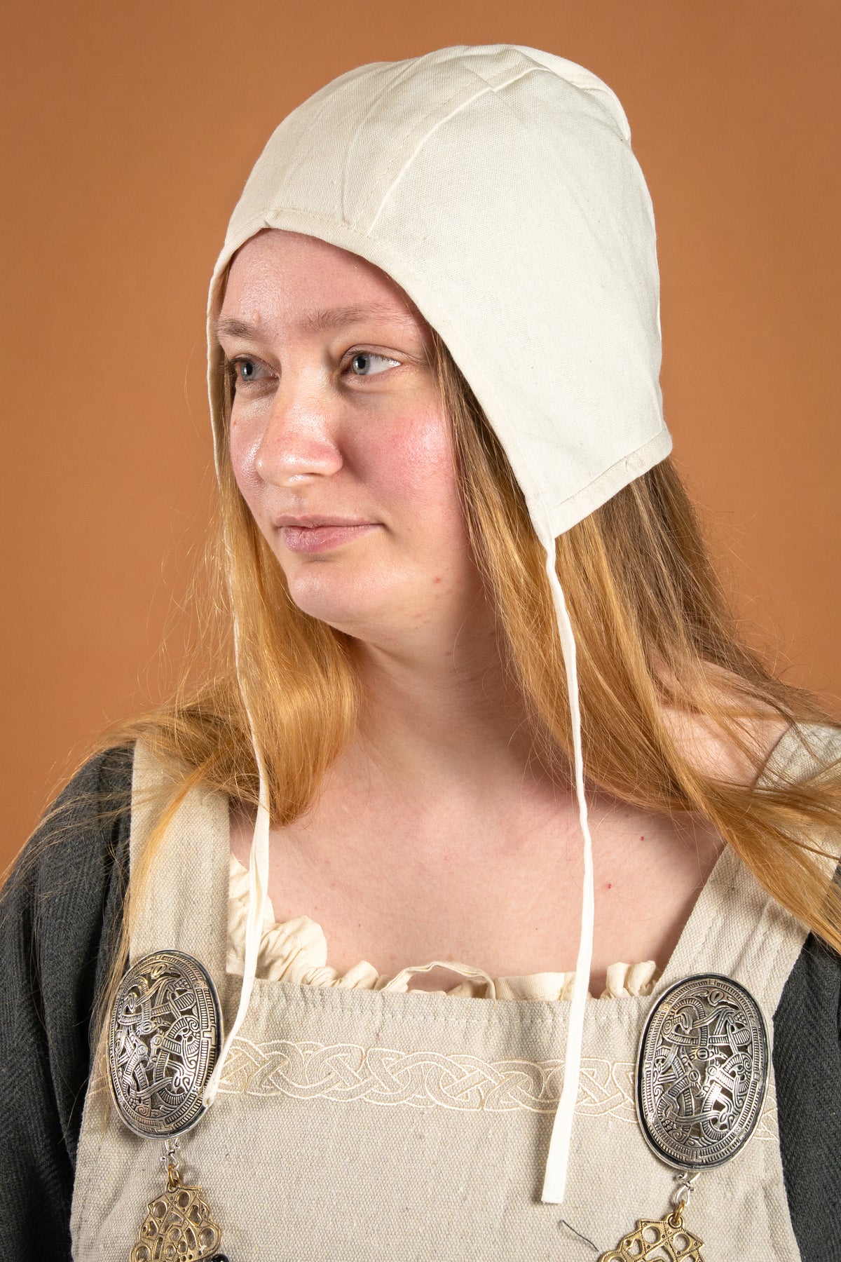 Medieval-Renaissance cap Gouda, natural
