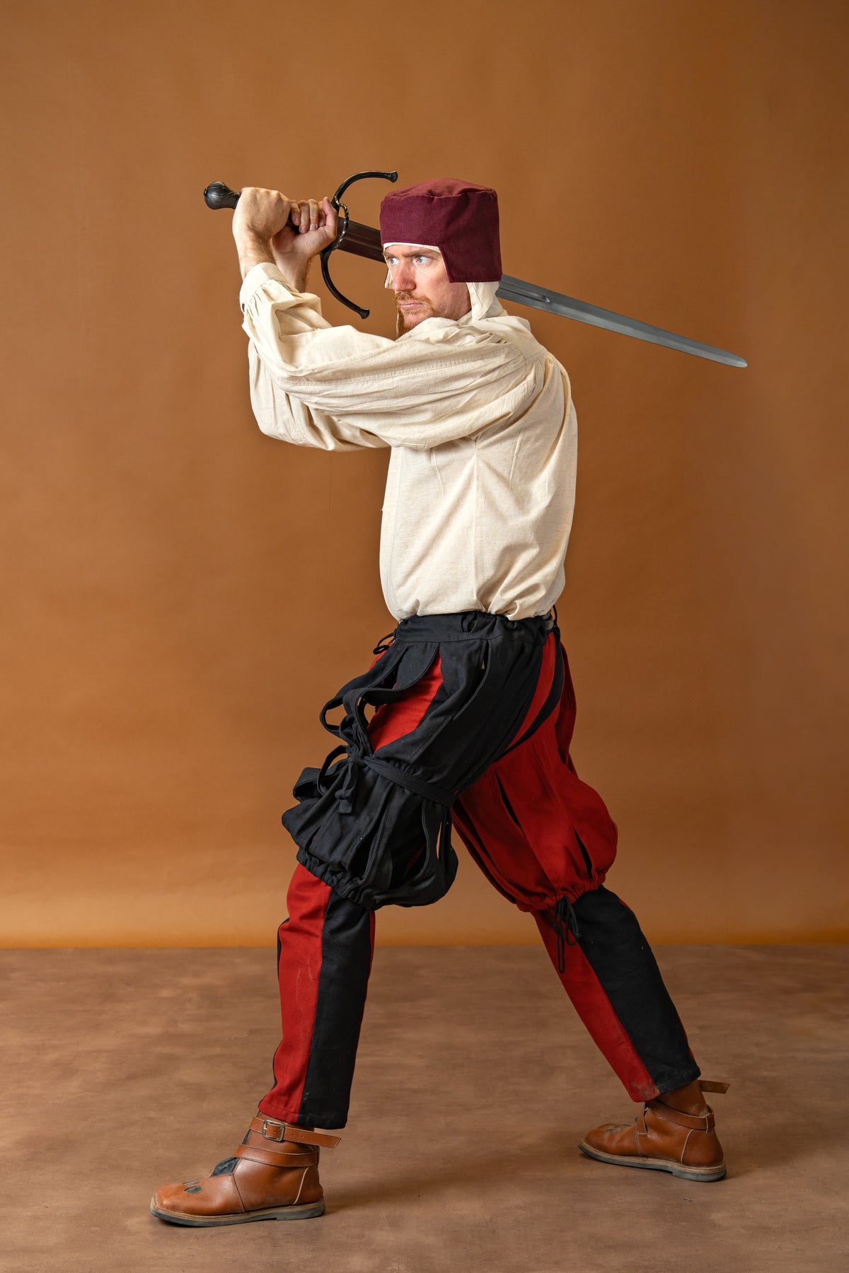 16th century two-handed sword, blunt (battle-ready)