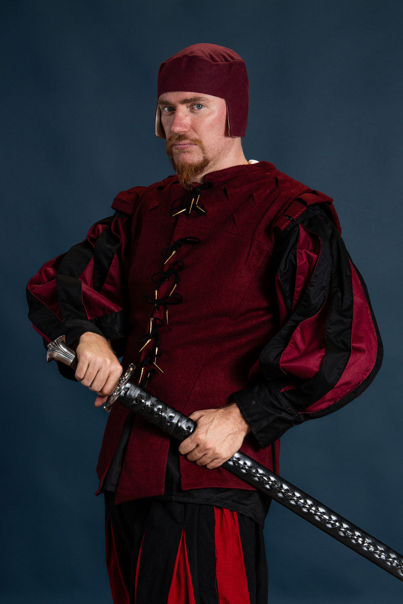 Renaissance cap Rafael, wool blend, red