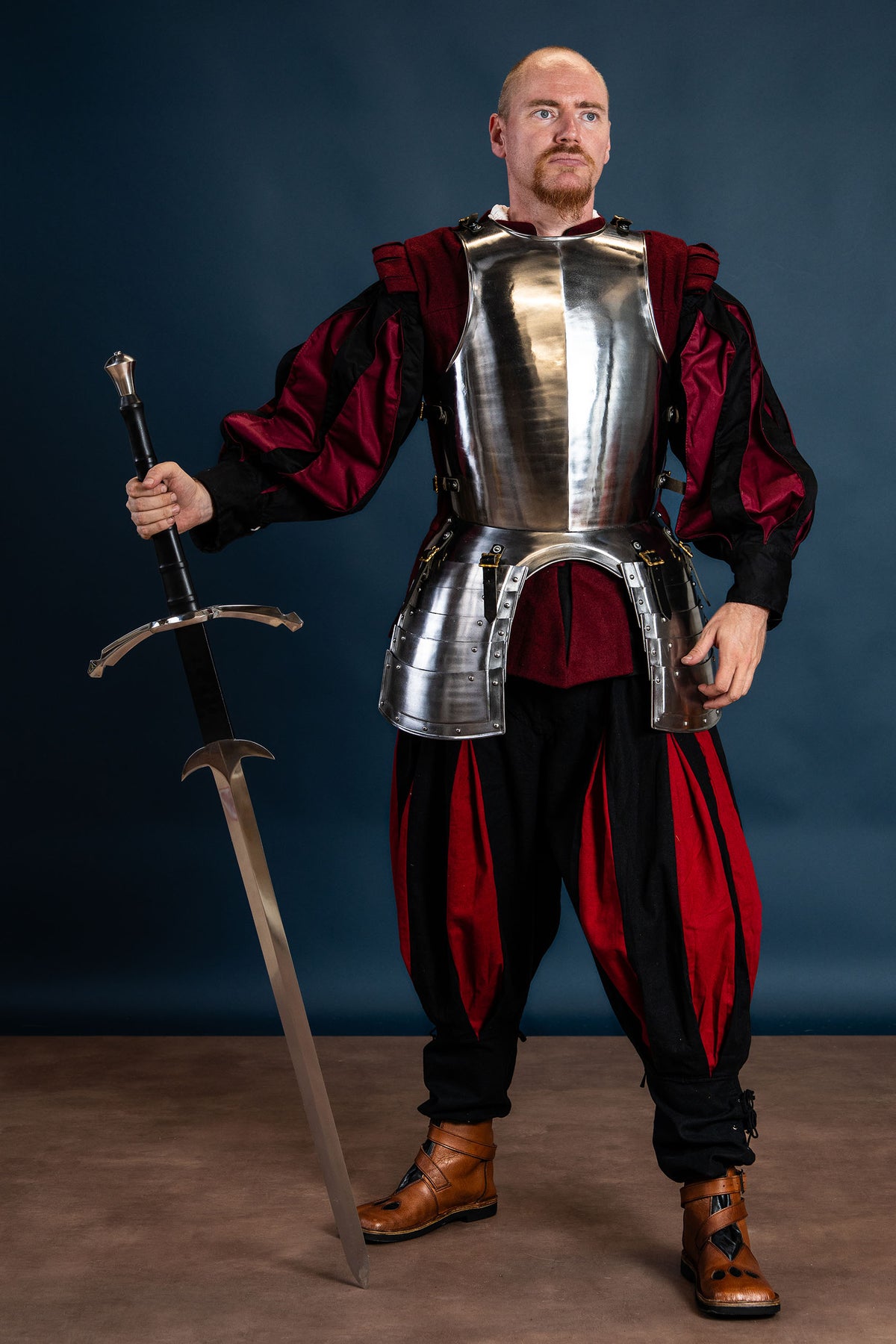 Landsknecht shirt, black/red
