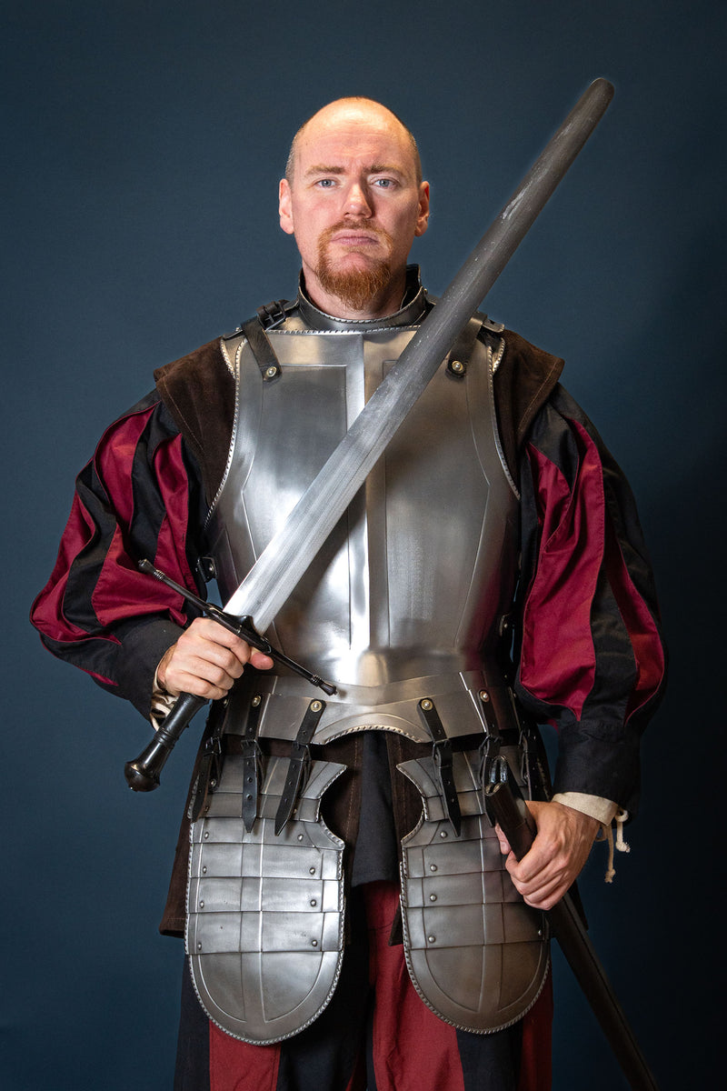 Landsknektsskjorta Tom, svart röd