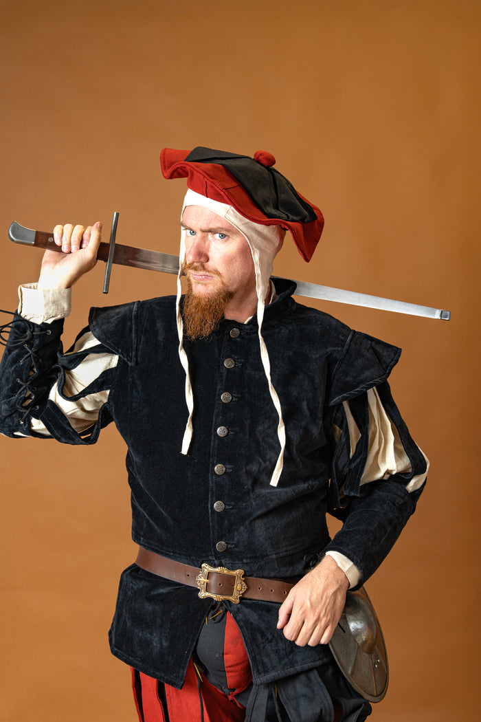 Landsknecht beret Daniel, red-black