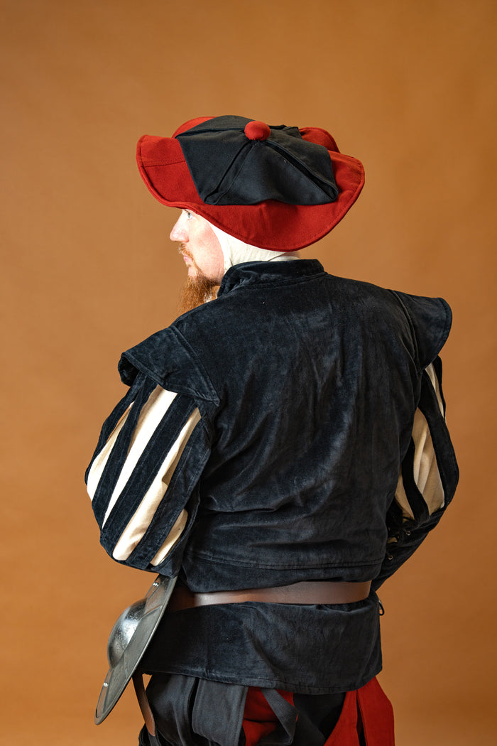 Open-sleeve doublet, black