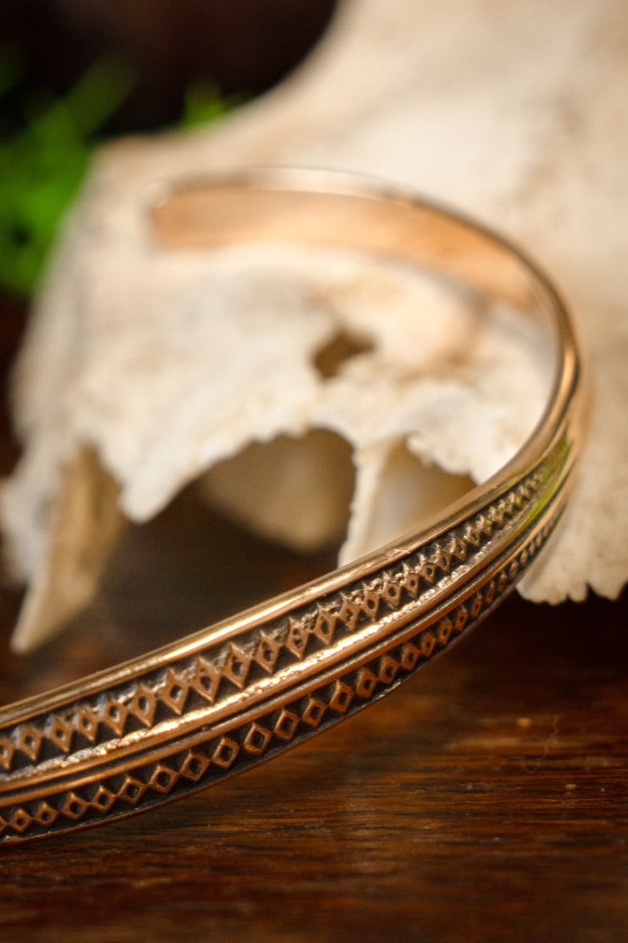 Geometrical bracelet, bronze