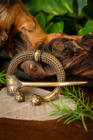 Horse shoe fibula Klintegarda, bronze