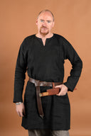 Túnica vikinga Eirik, lino, negra