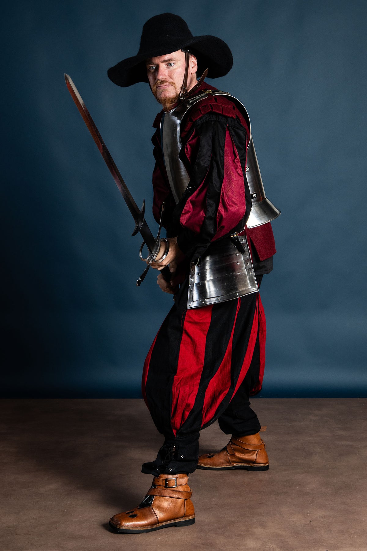 Zweihänder, sharp