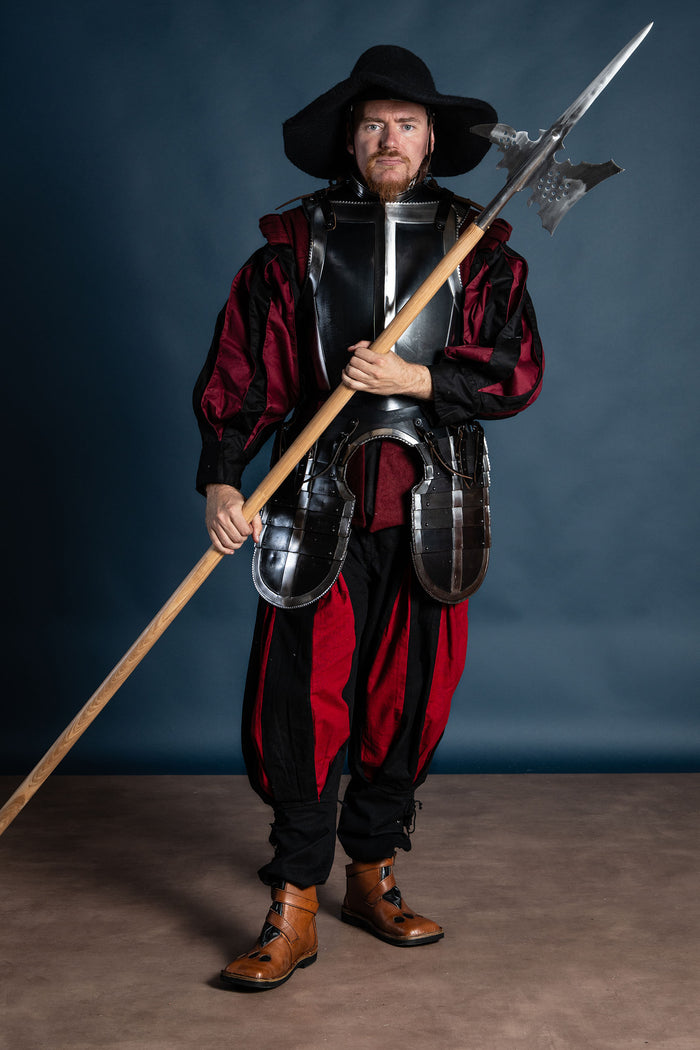 German halberd, semi-sharp