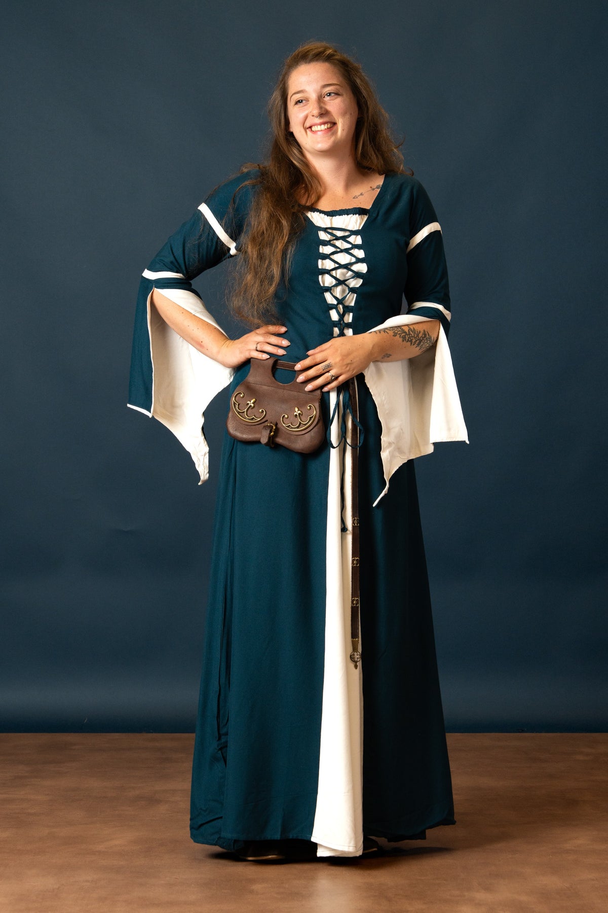 Dress Eleanora green-white
