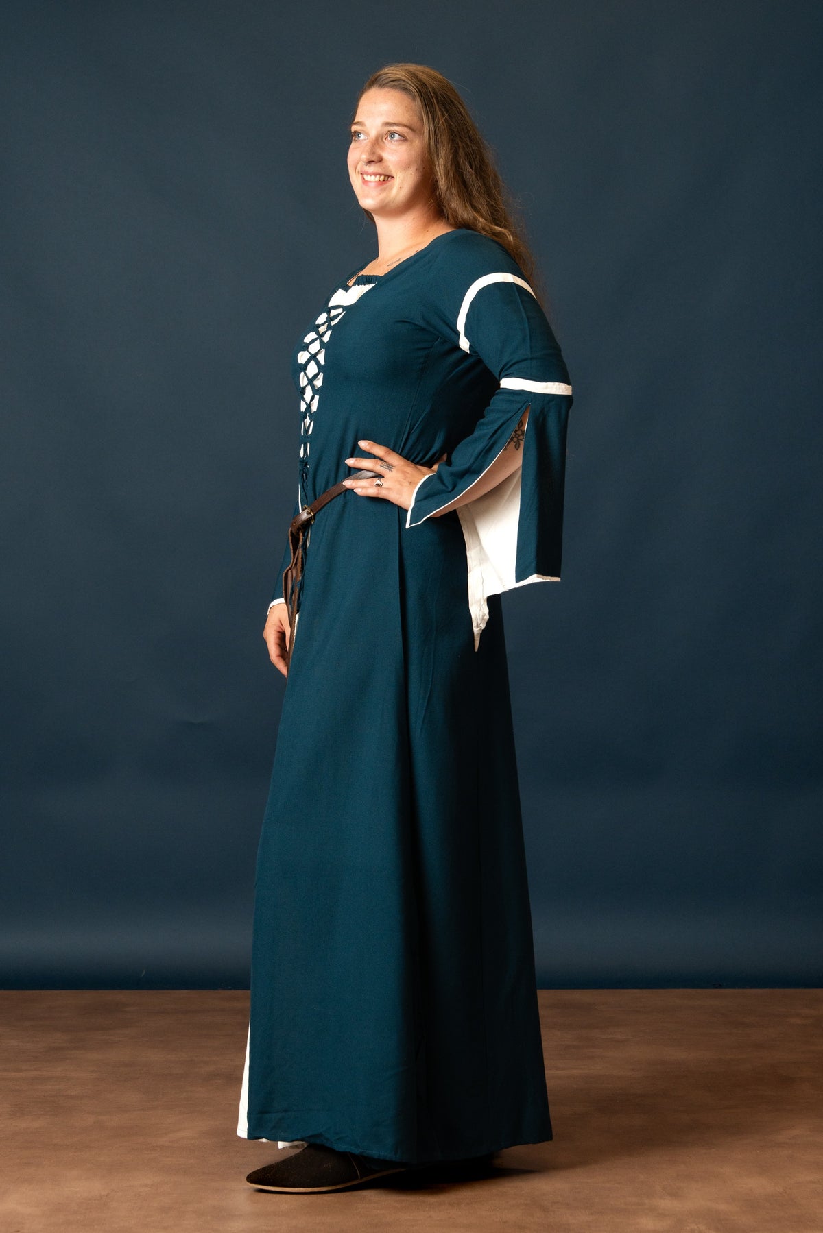Dress Eleanora green-white