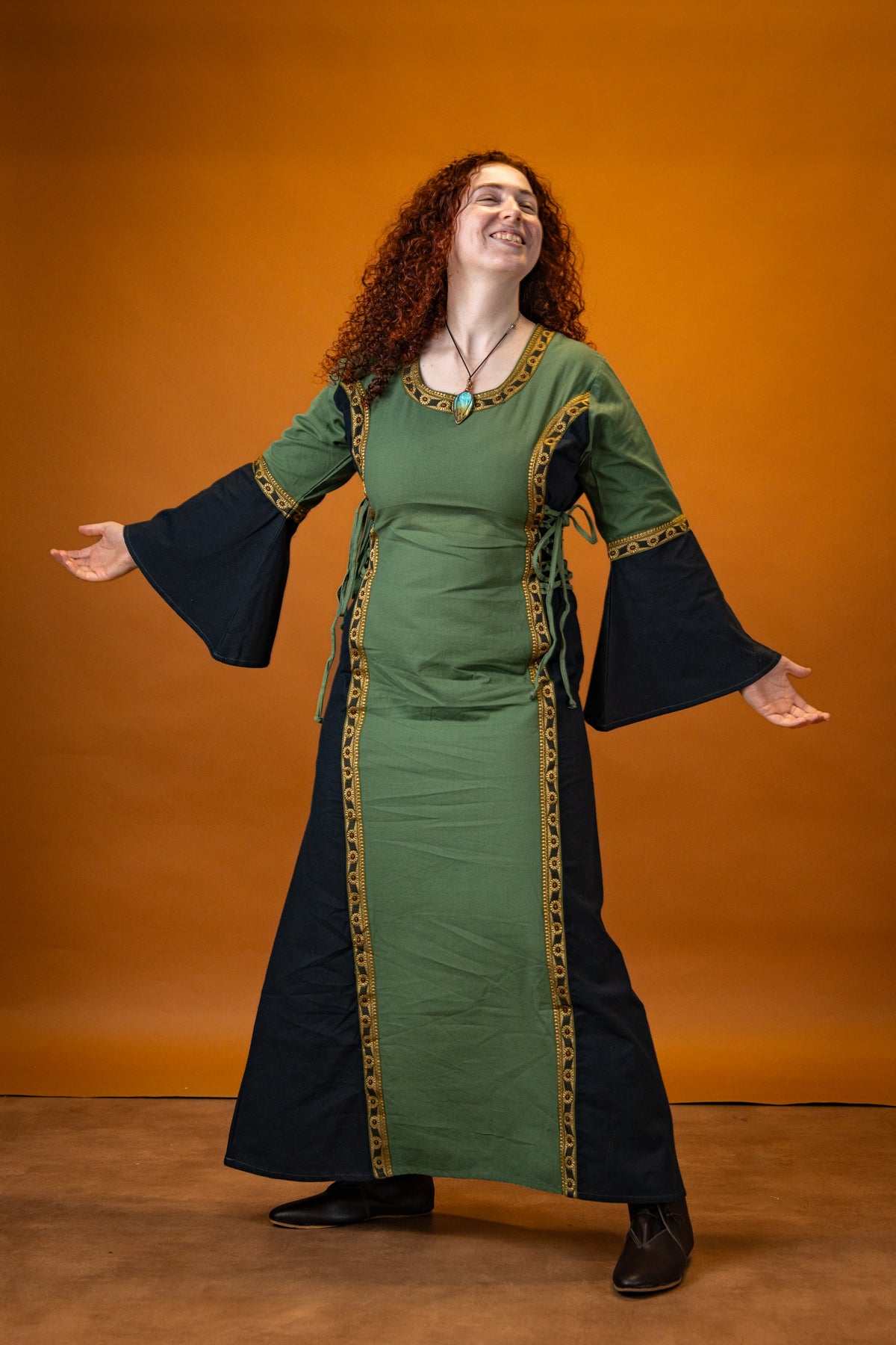 Dress Cleena green-black