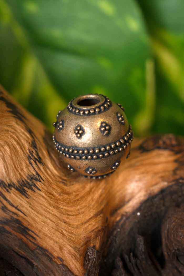 Viking beard bead Gotland, bronze