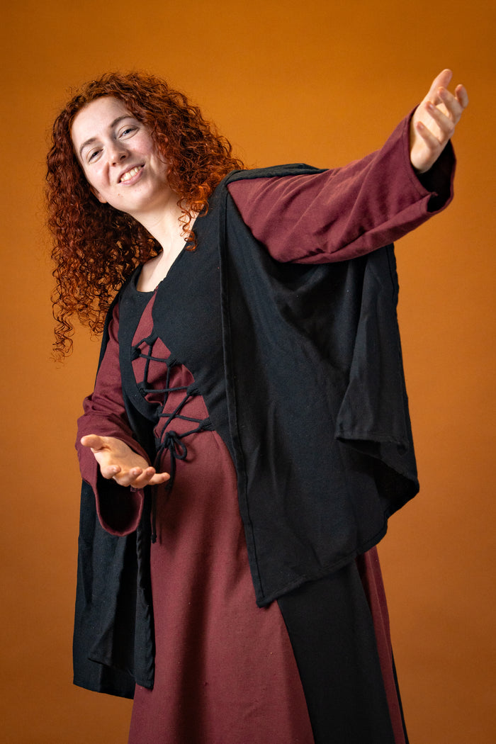 Medieval dress Jasione, black/burgundy