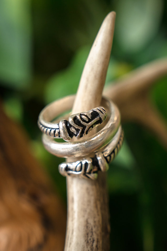 Luxurious Iceland Viking ring, silvered bronze