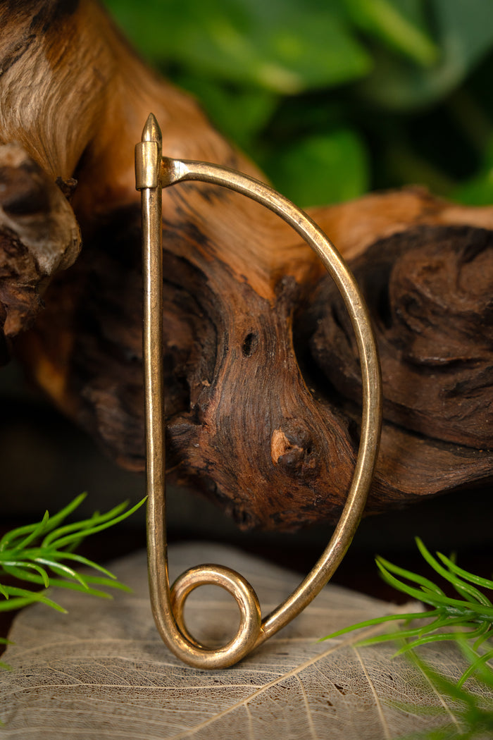 Celtic bow fibula, brass