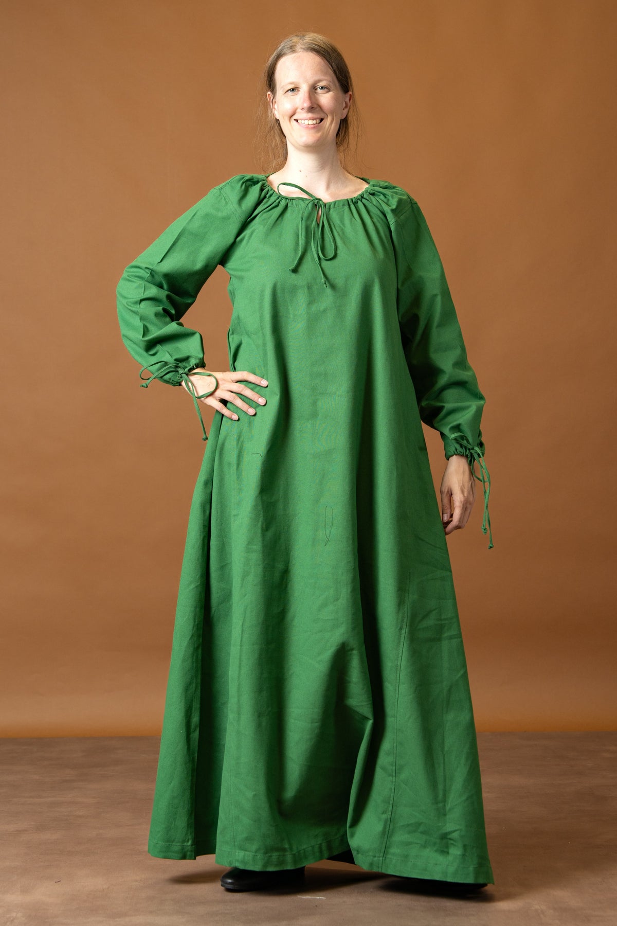 Matilda medieval chemise, underdress, green