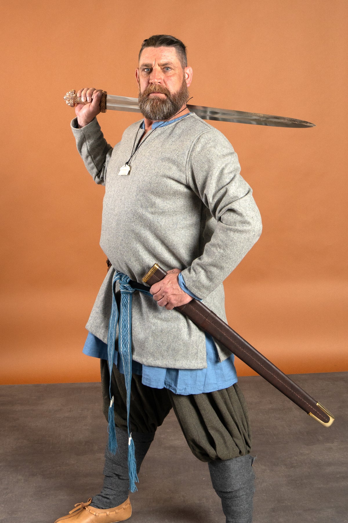 Rusvik Viking trousers Borys, herringbone pattern, olive/grey, wool mix
