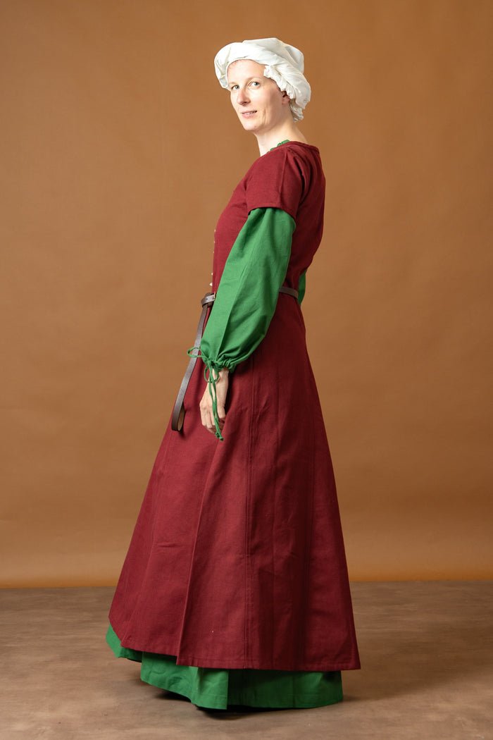 Cotehardie Odilia, burgundy red