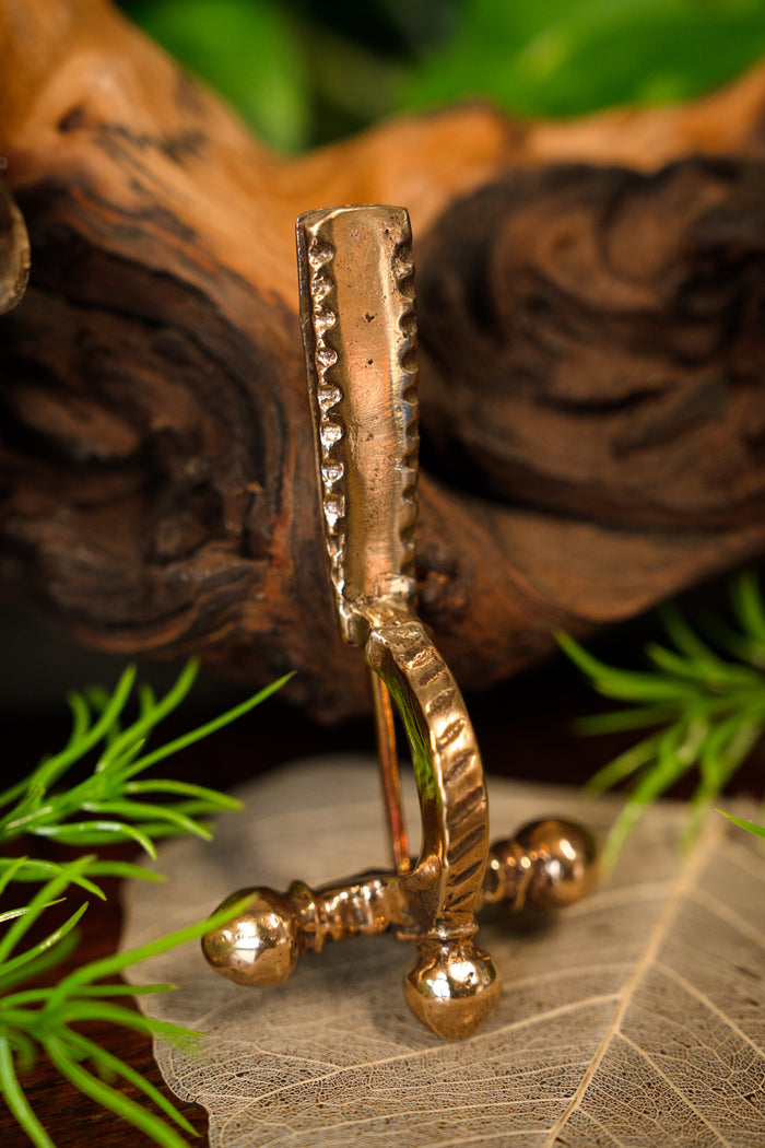 Romano-Germanic crossbow fibula, brass