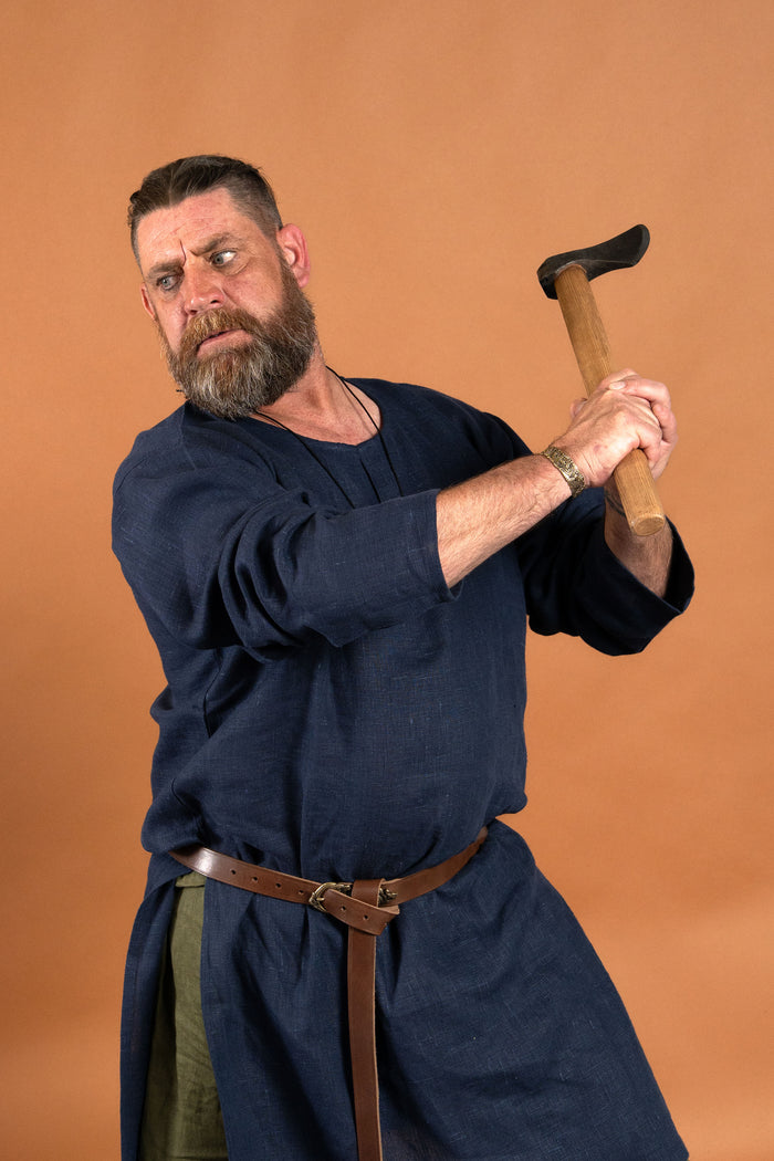 Medieval linen tunic, blue