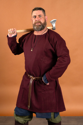 Medieval tunic Svein, wool, bordeaux red