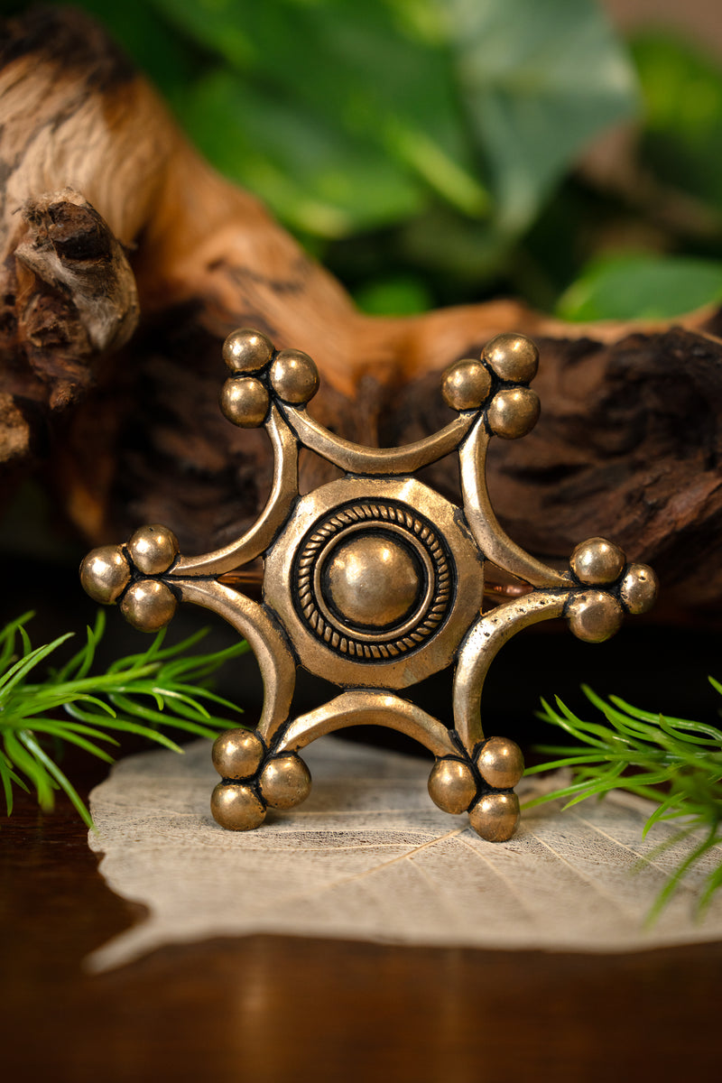 Broche Uta zu Naumburg, bronze