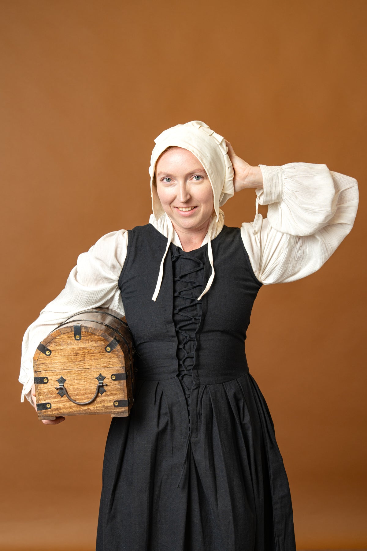 Kirtle Adelina, black