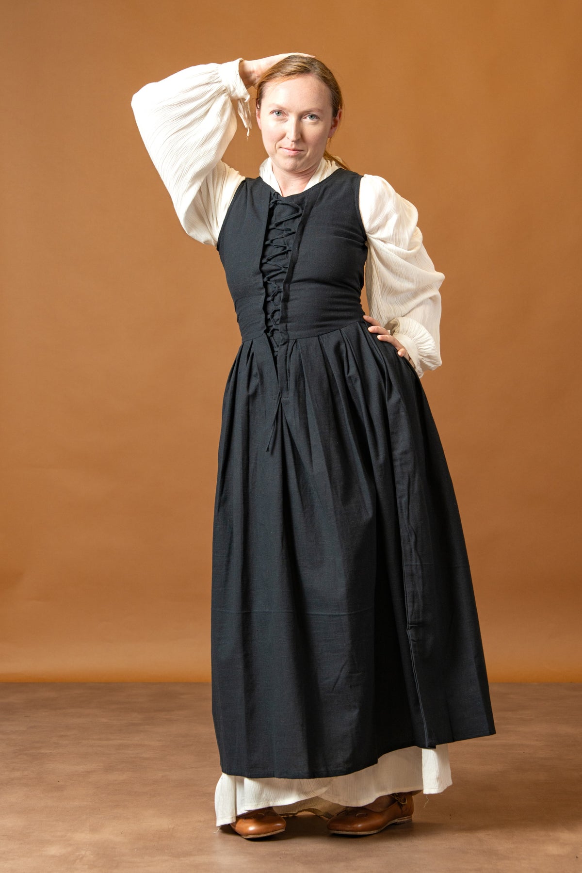 Kirtle Adelina, black