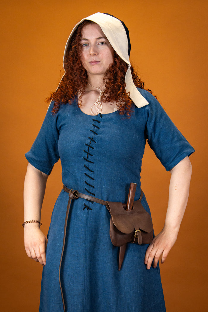 Medieval cap Dagmar, black-cream