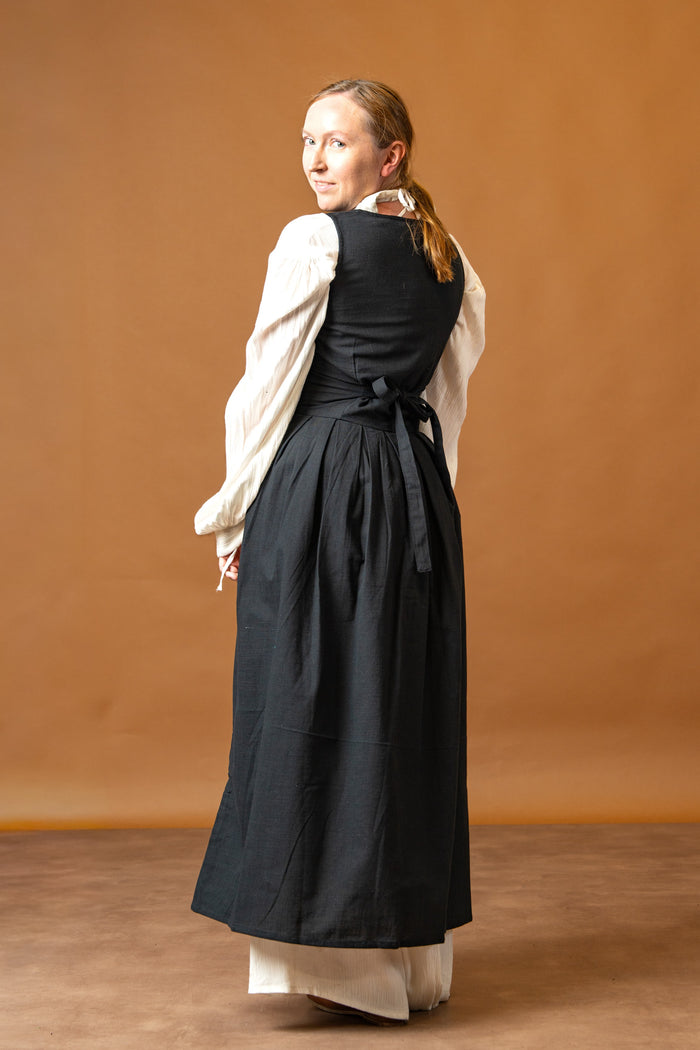 Kirtle Adelina, black