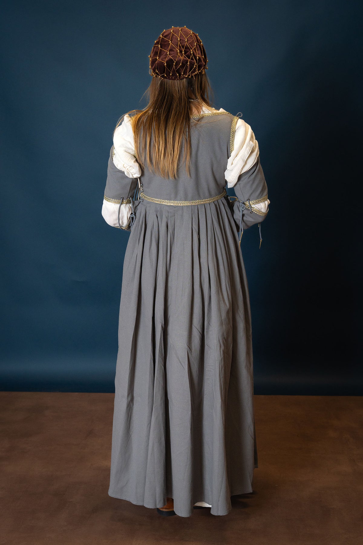 Italian gamurra, late 15th century, grey